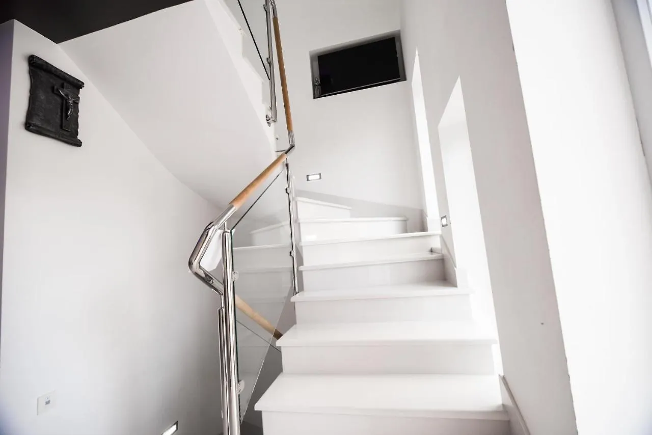 بيت ضيافة Villa San Antonio-Exclusive Apartments باشْكا كرواتيا